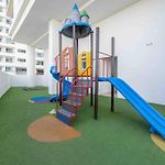 Spectacular*2Bed*Balcony* Ac*Near Beach Montu 1404B