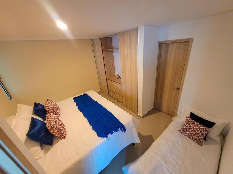 Spectacular*2bed*balcony* Ac*near Montu 1404b Apartamento
