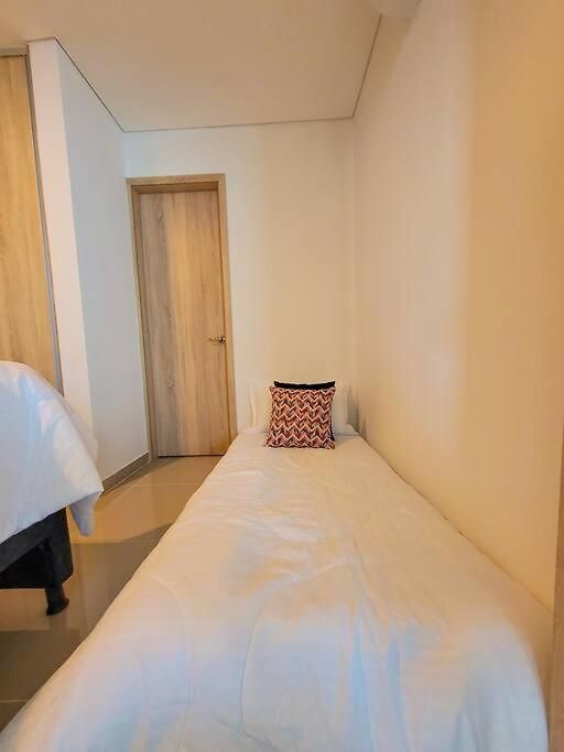 Apartamento Spectacular*2bed*balcony* Ac*near Montu 1404b *