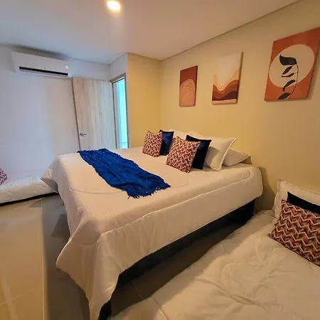 Spectacular*2bed*balcony* Ac*near Montu 1404b *