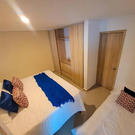 Spectacular*2bed*balcony* Ac*near Montu 1404b Apartamento